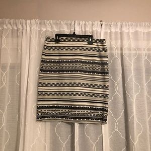 JJill, S, Black & Cream Pencil Skirt, Aztec print